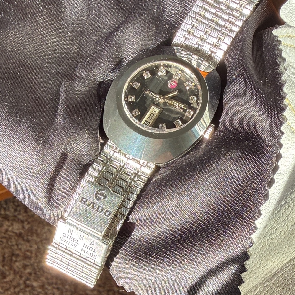 Rado DiaStar 8 Vintage—Swiss Made—Sapphire Dial Markers—Day/Date